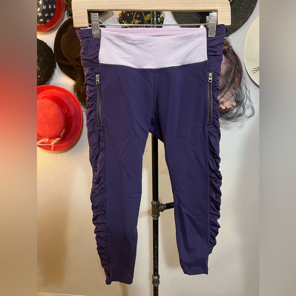Lululemon z4 ruffled capri athletic leggings , size 6, purple